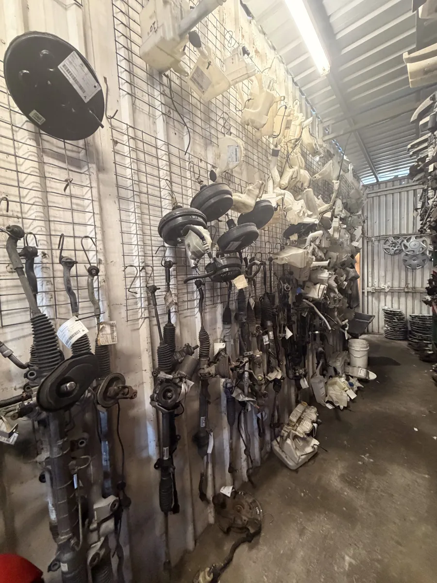 Fuel and exhaust at Gold Coast Car Parts, Molendinar